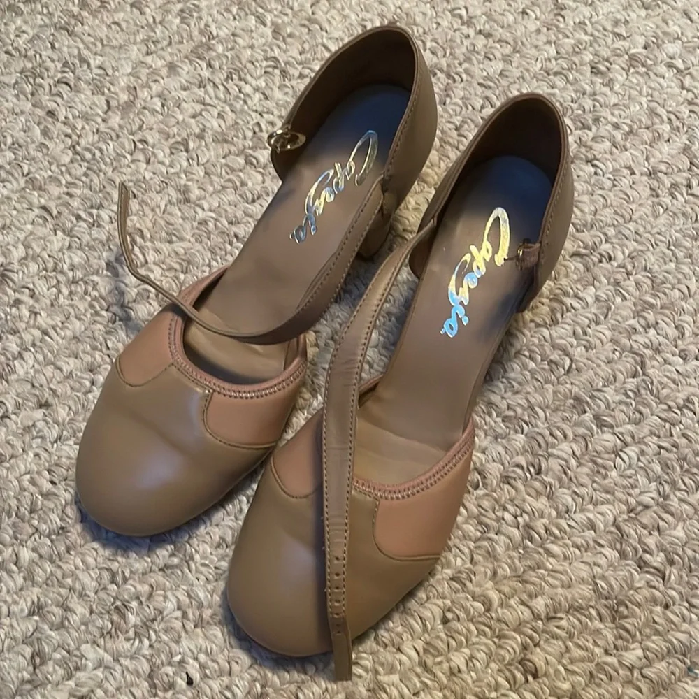 Capezio Heels - Picture 1 of 3